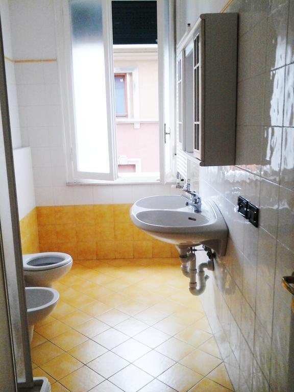 L.T. Schneider B&B Bologna Rum bild